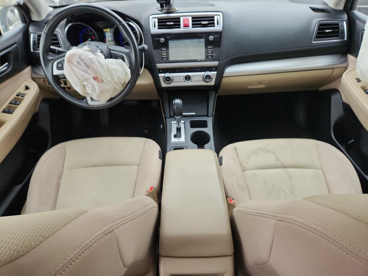 2015 SUBARU Legacy