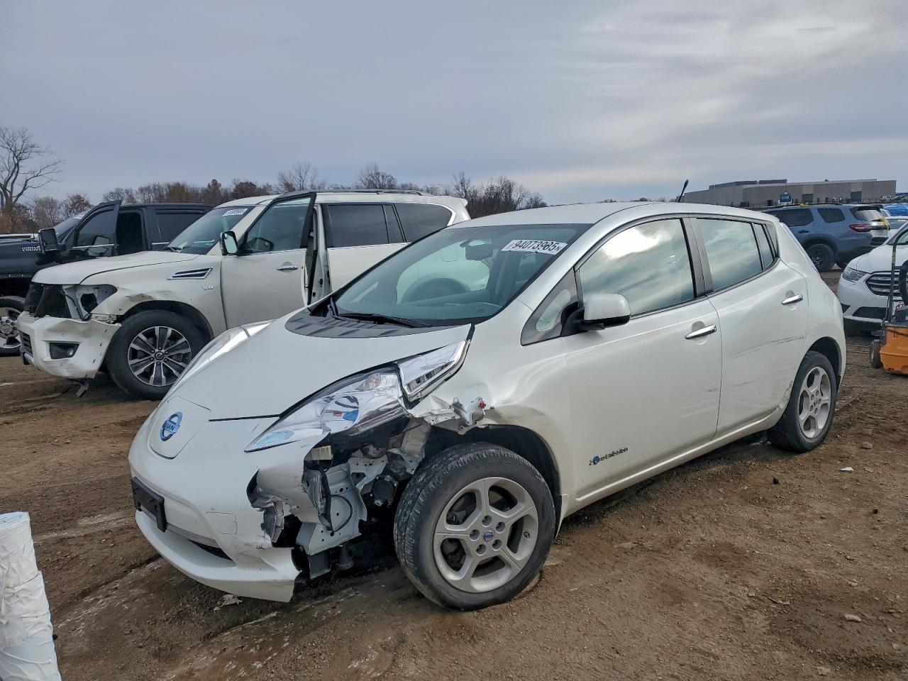 2014 NISSAN LEAF