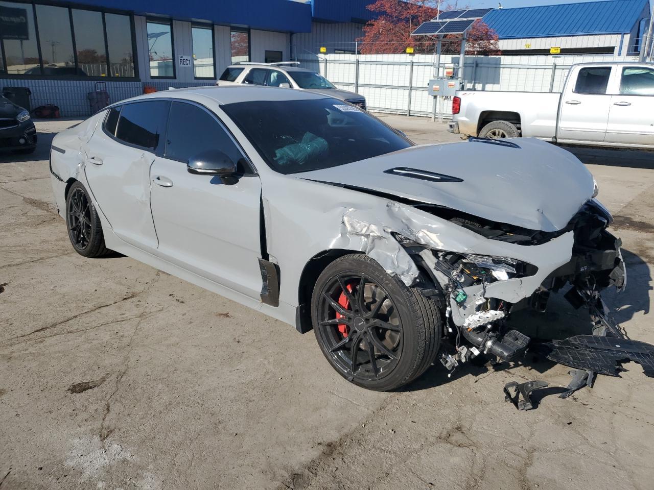 2021 KIA Stinger