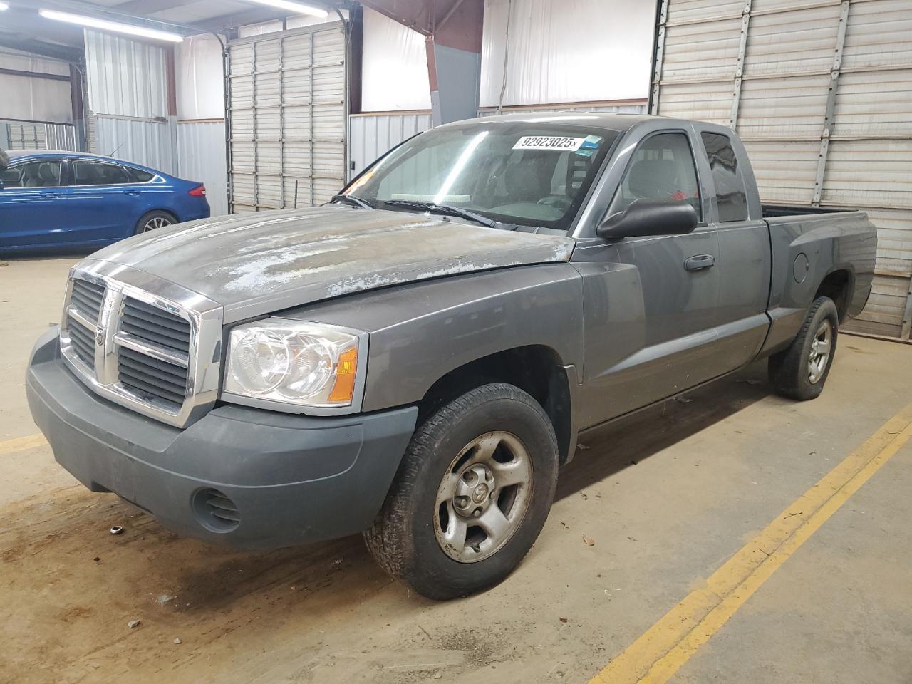 2005 DODGE Dakota