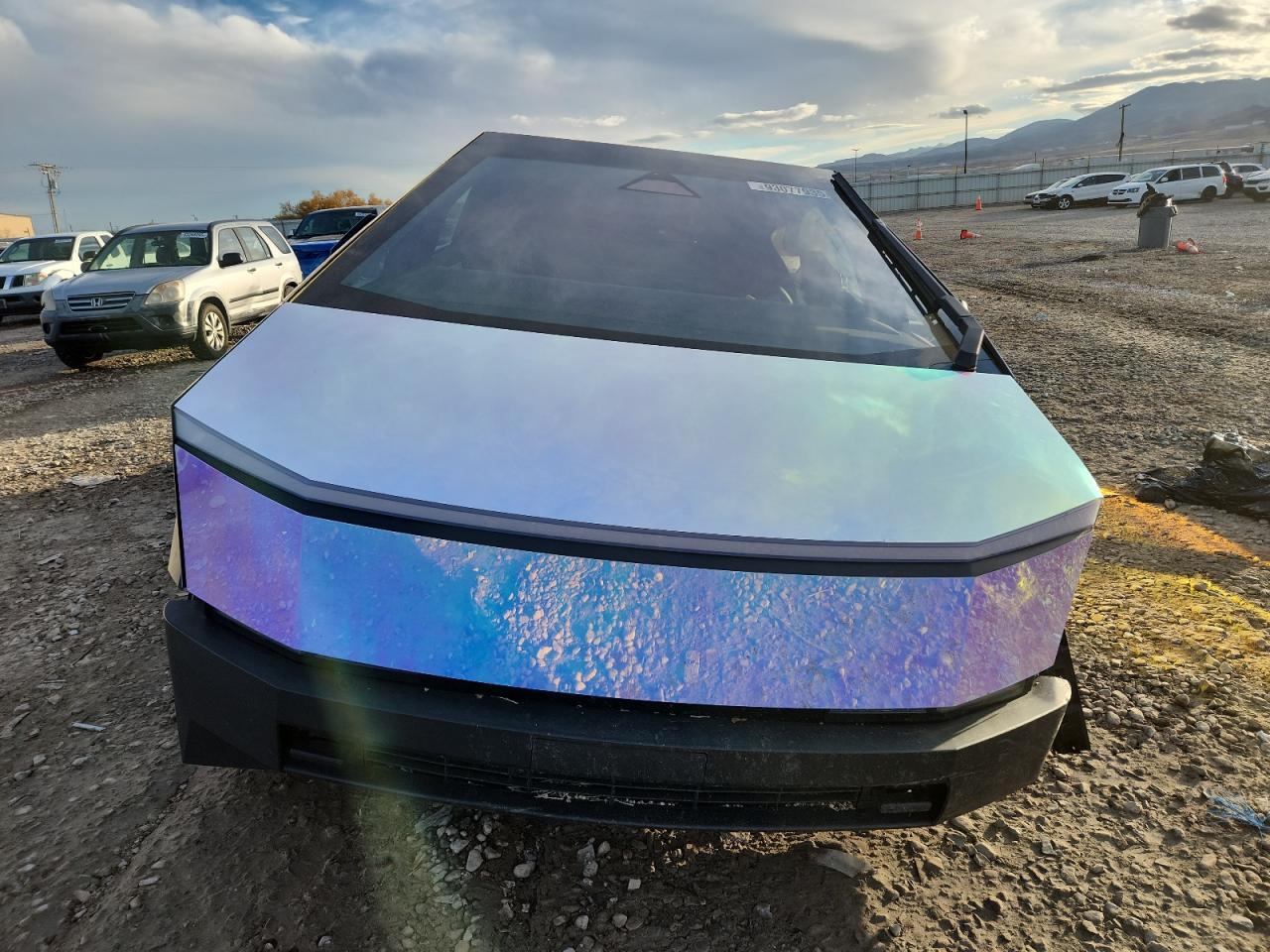 2024 TESLA Cybertruck