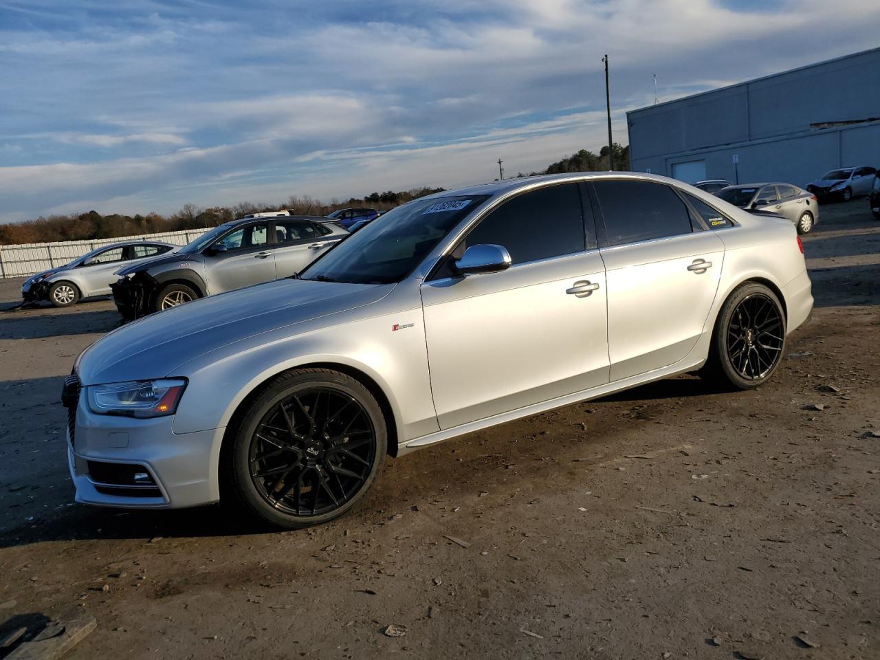 2013 AUDI S4