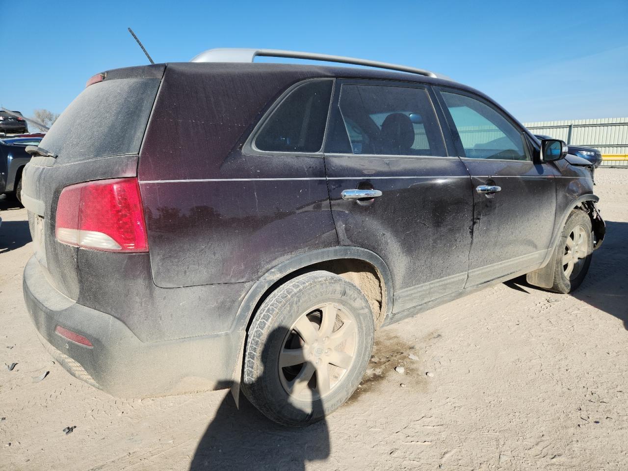 2011 KIA SORENTO