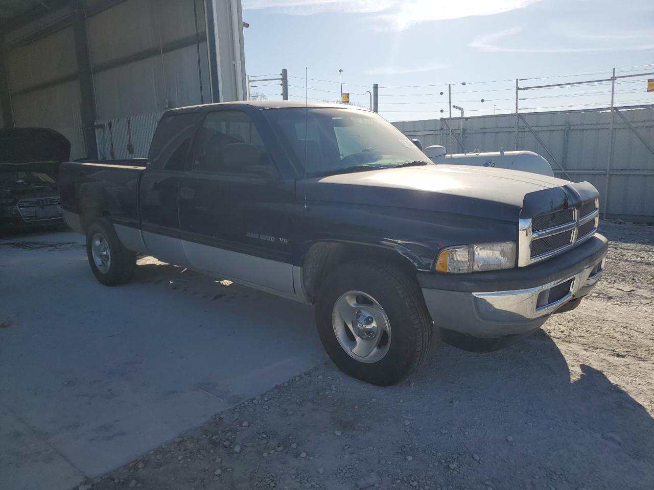 2001 DODGE RAM 1500