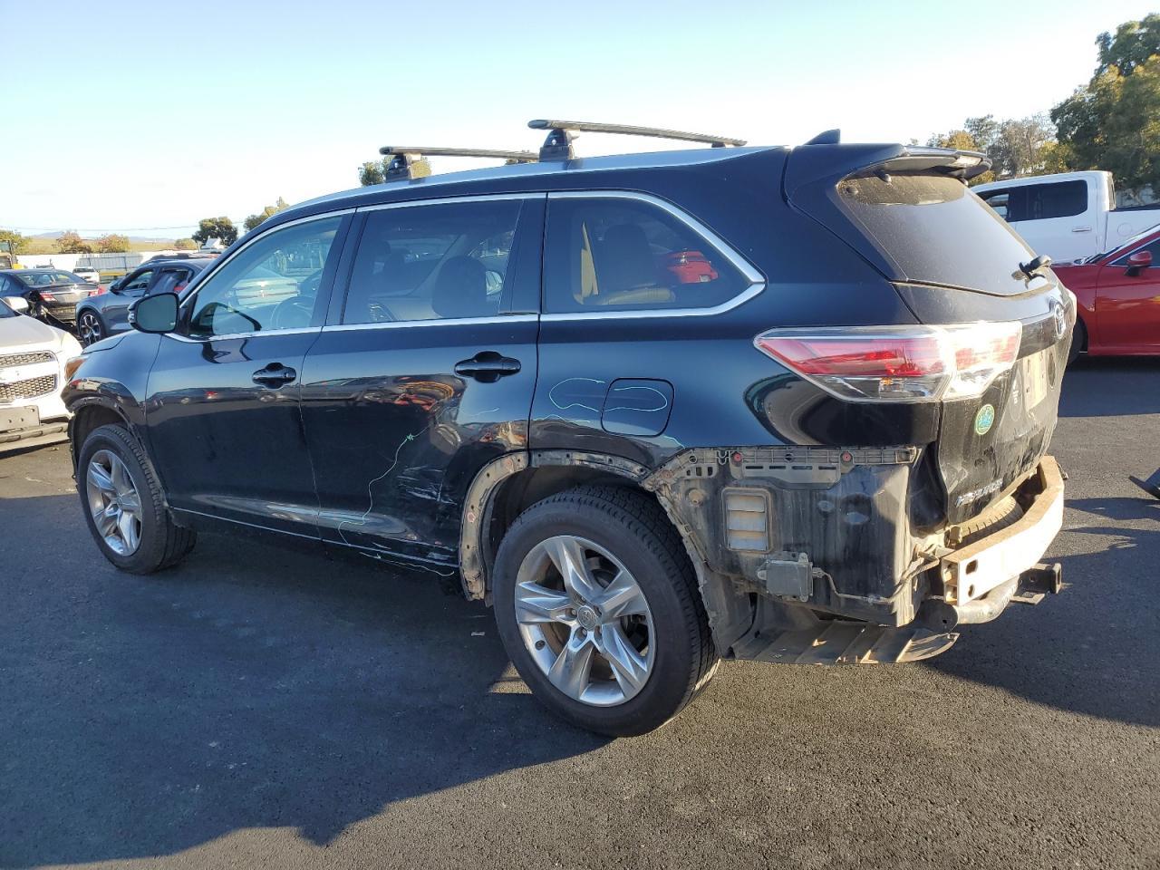 2014 TOYOTA HIGHLANDER