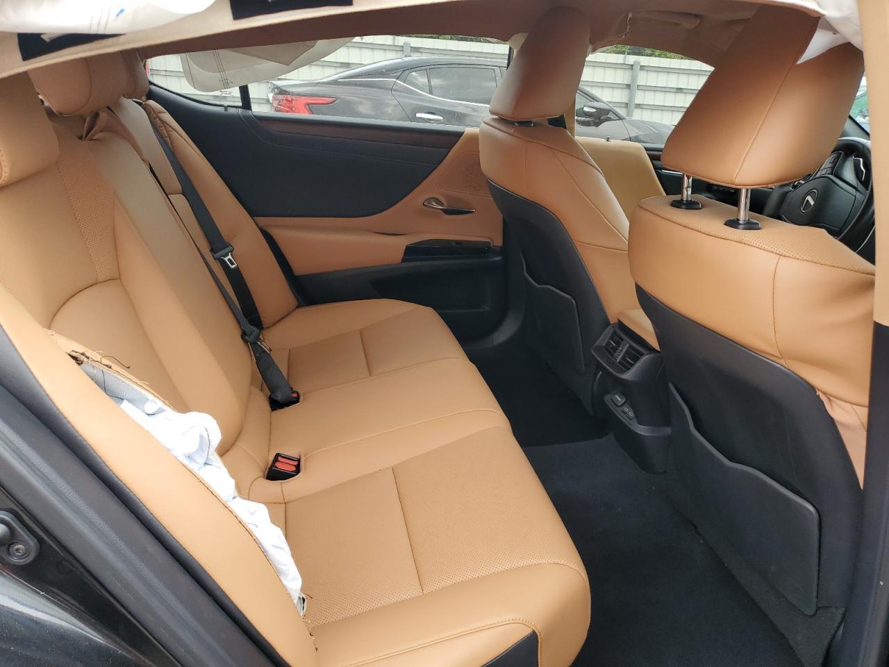 2025 LEXUS ES 350