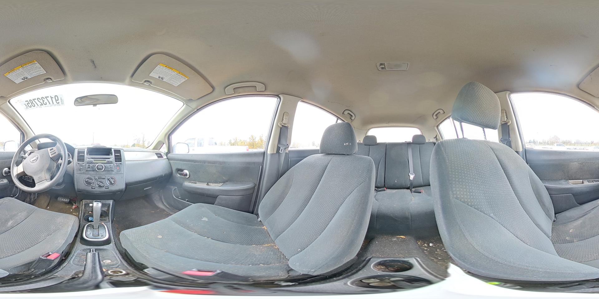 2010 NISSAN VERSA