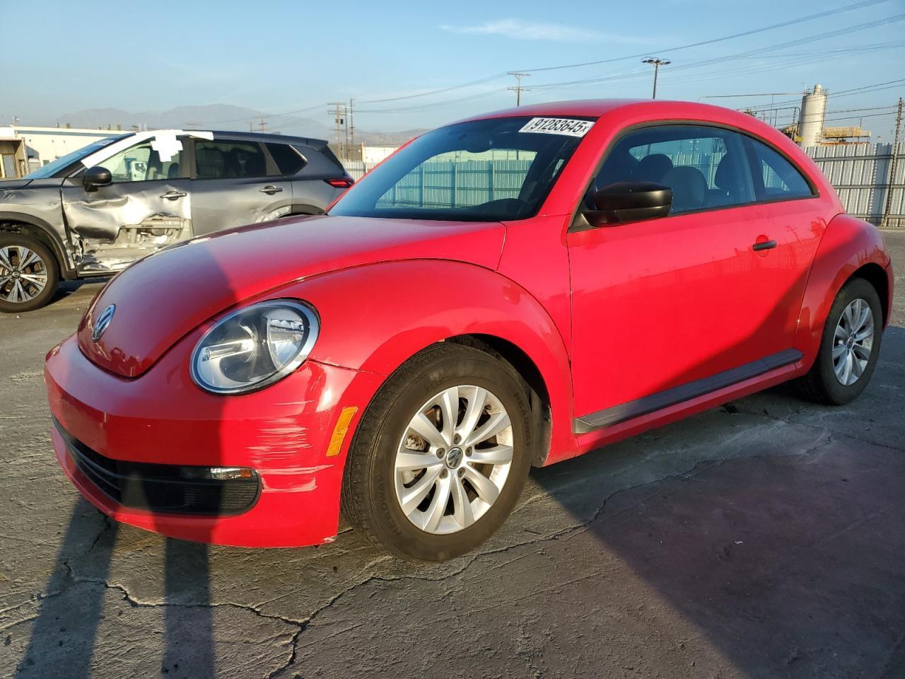 2014 VOLKSWAGEN Beetle
