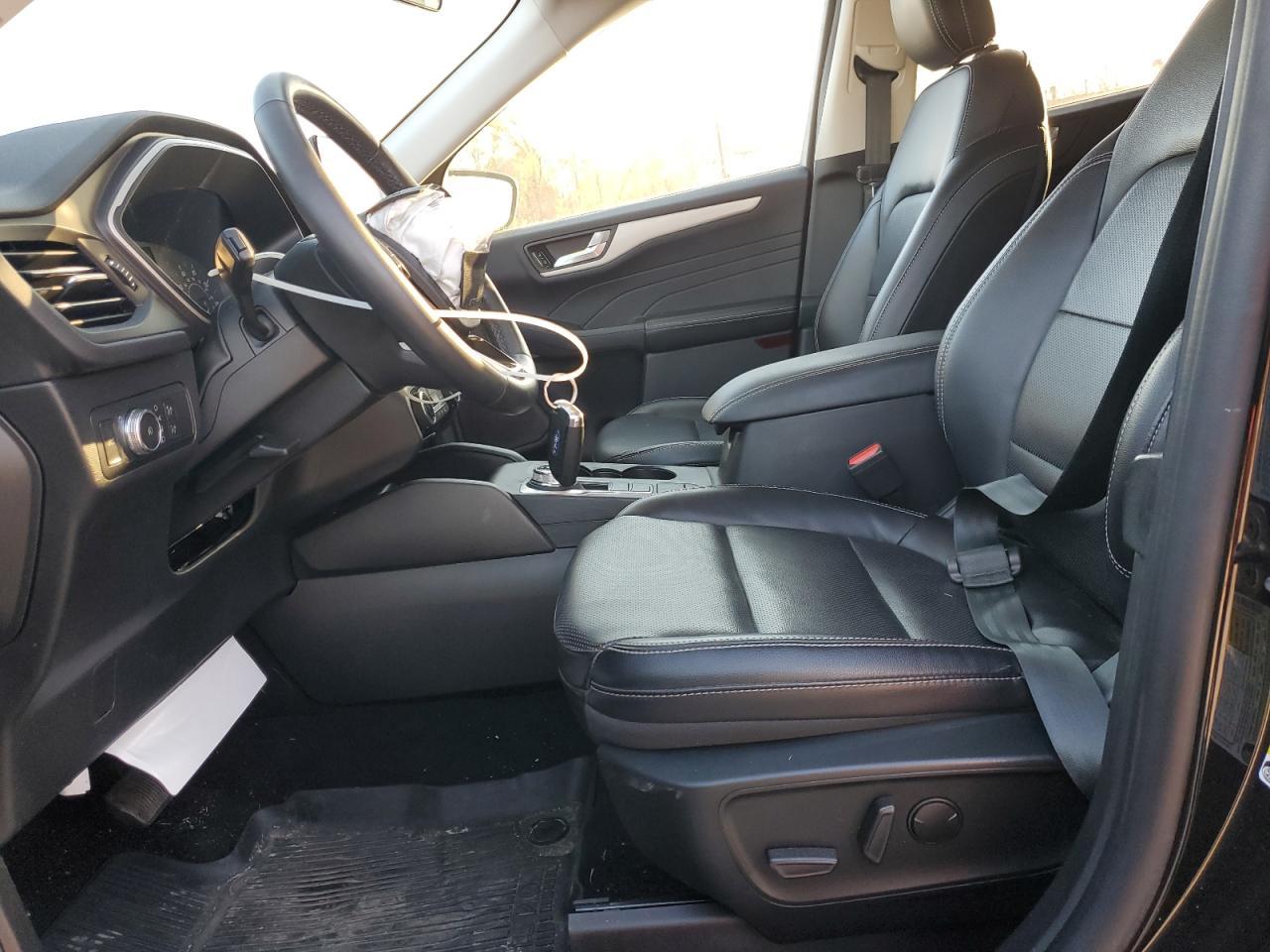 2022 FORD ESCAPE