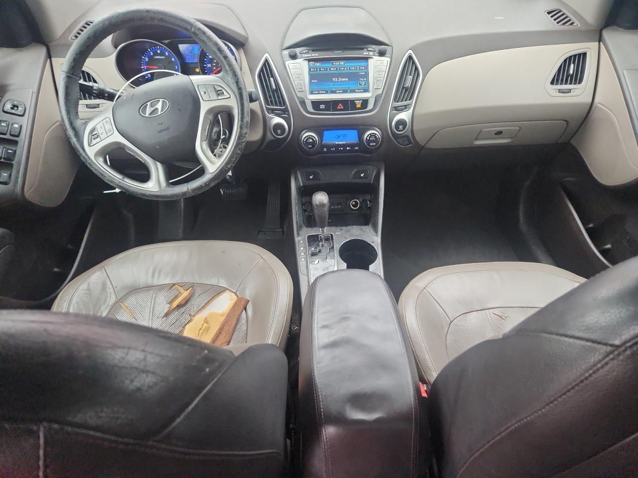 2012 HYUNDAI TUCSON