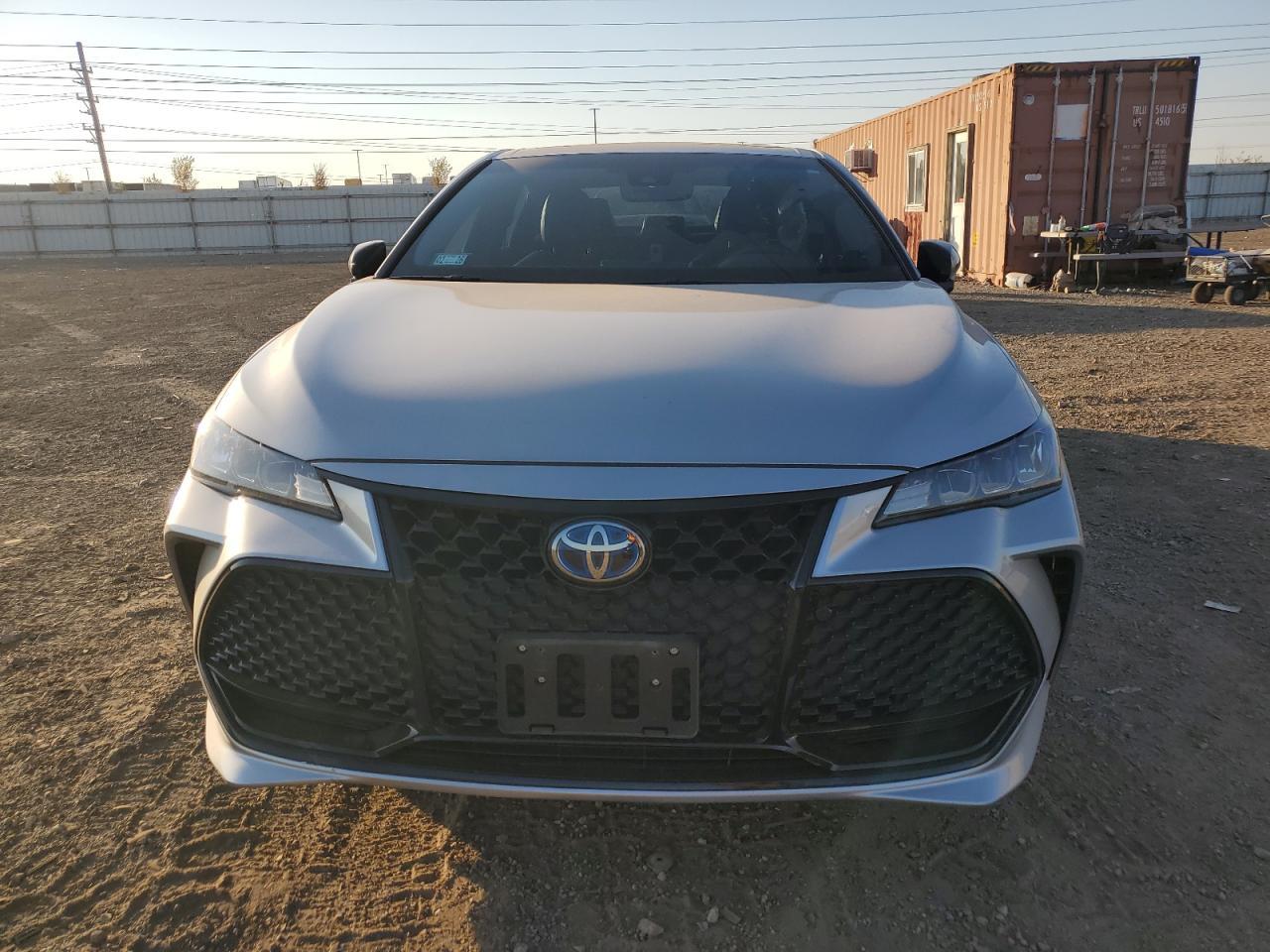 2022 TOYOTA Avalon
