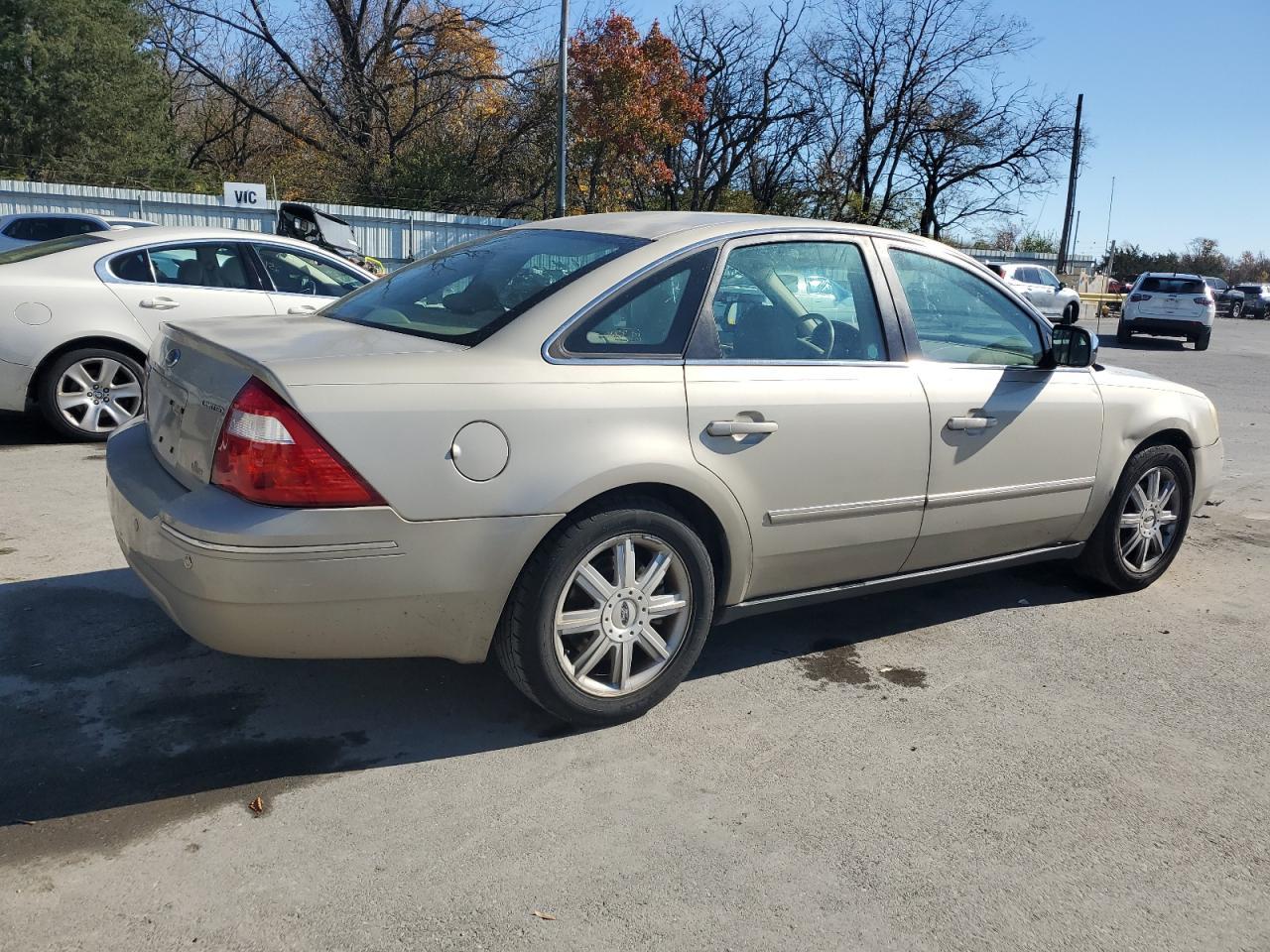 2005 FORD Five Hundred
