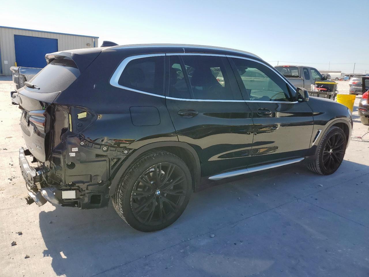 2022 BMW X3