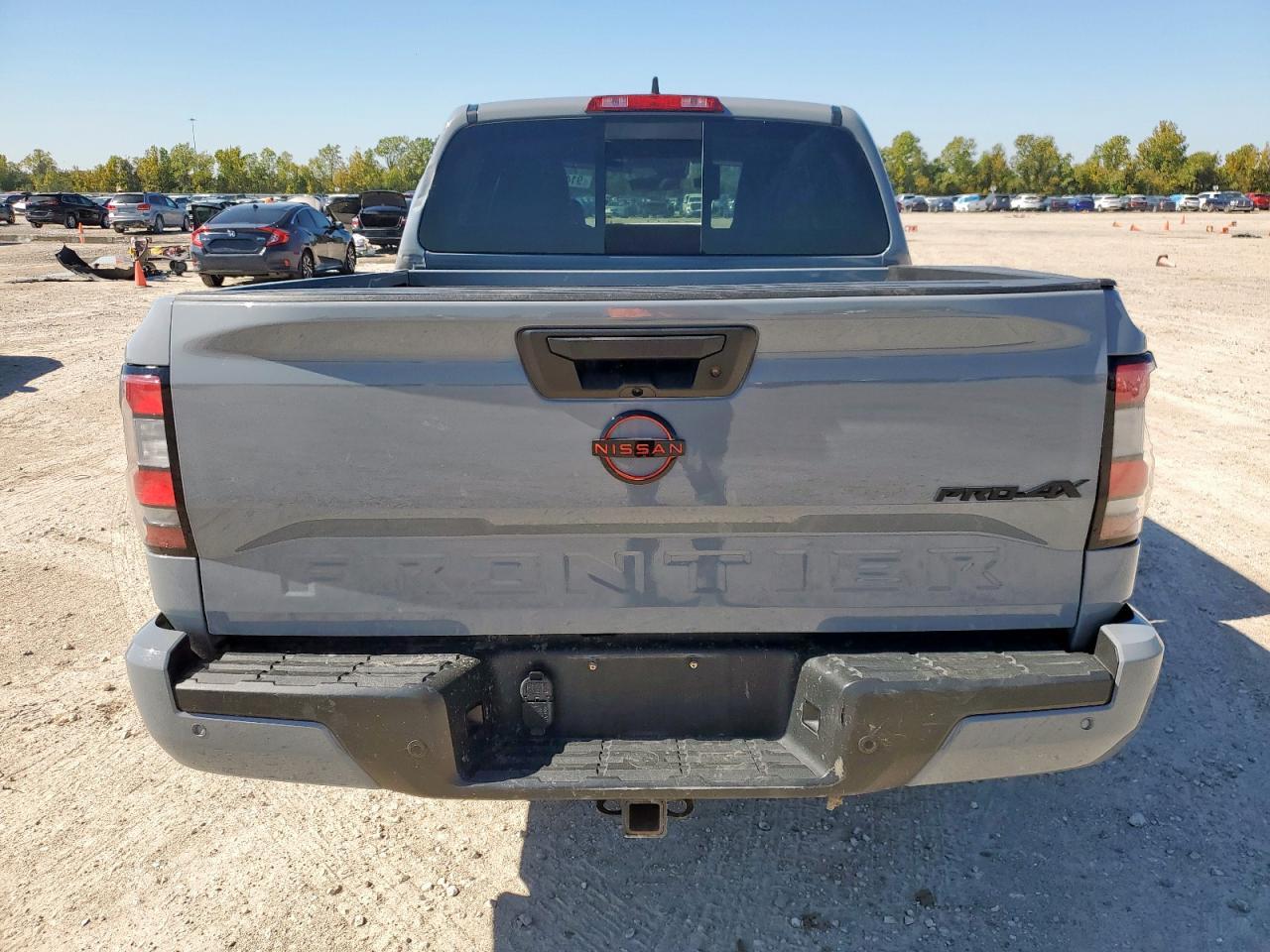 2024 NISSAN Frontier