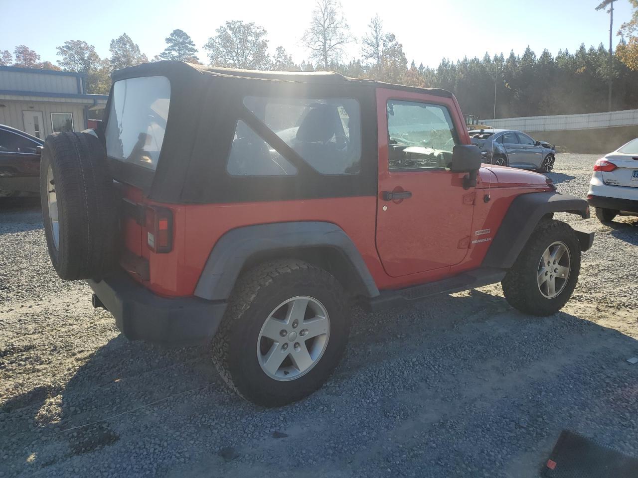 2011 JEEP WRANGLER
