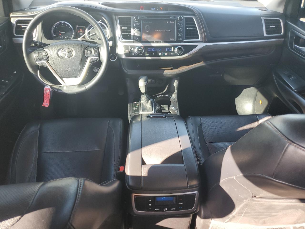 2018 TOYOTA HIGHLANDER