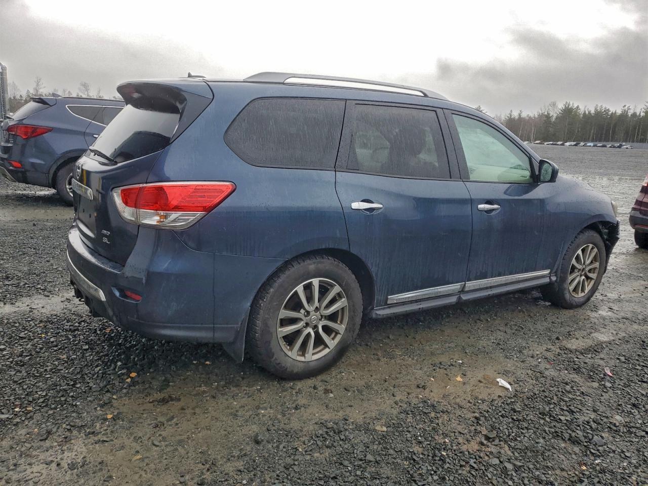 2015 NISSAN PATHFINDER
