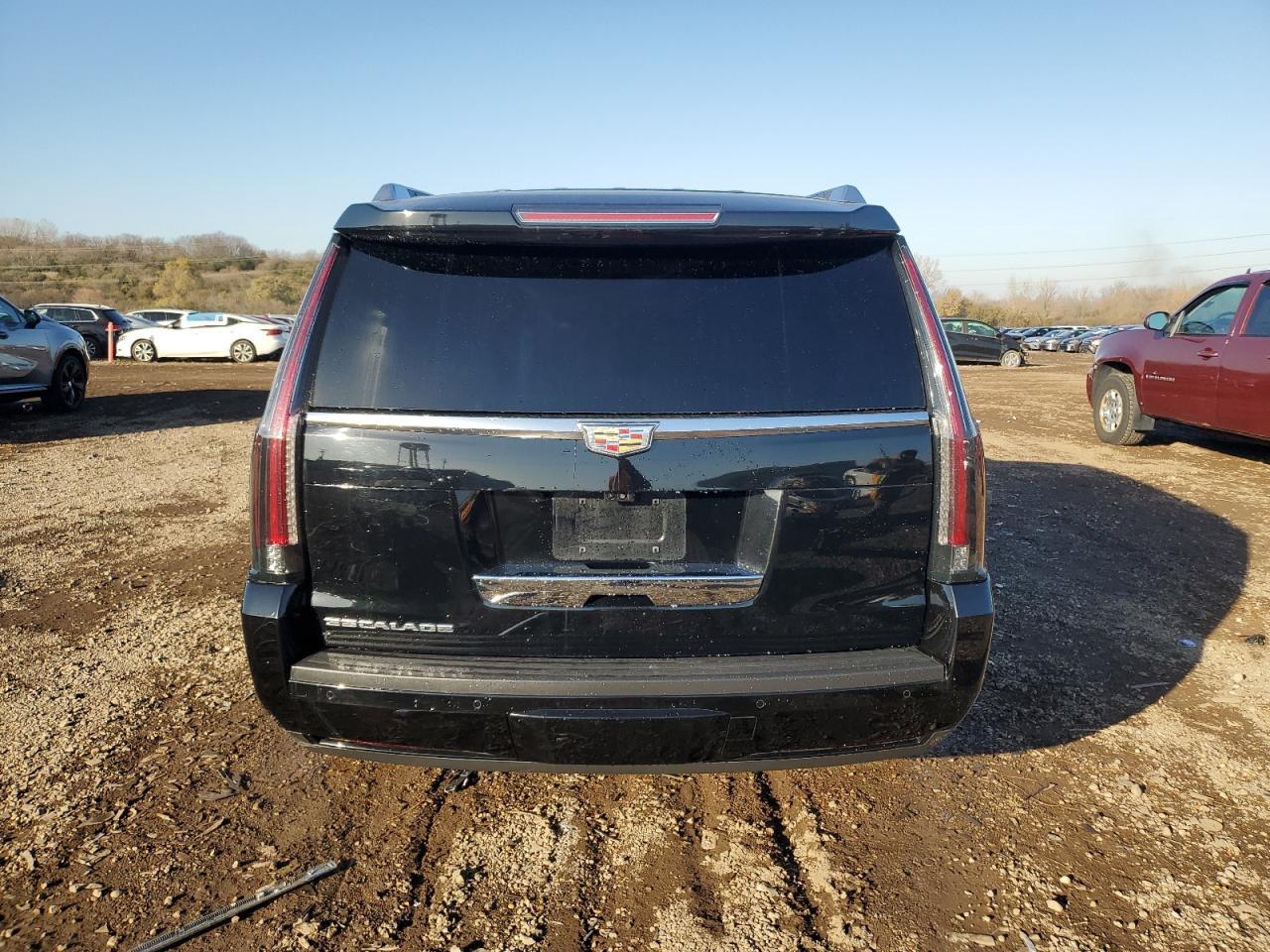 2018 CADILLAC ESCALADE