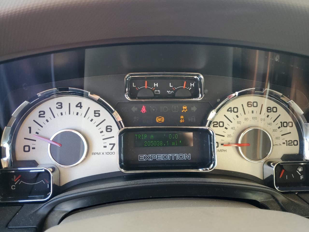 2014 FORD Expedition