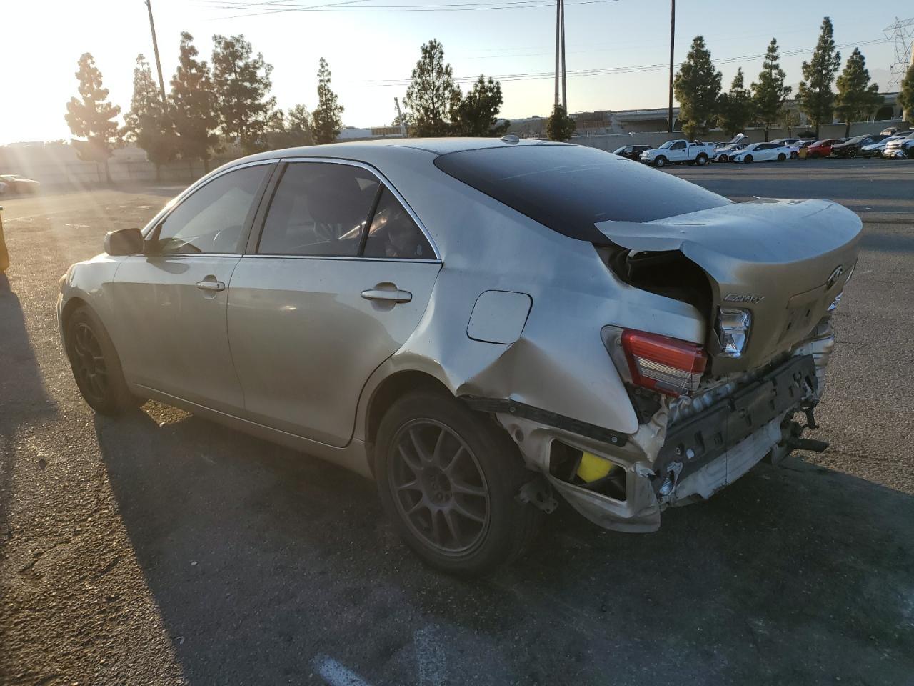 2010 TOYOTA CAMRY