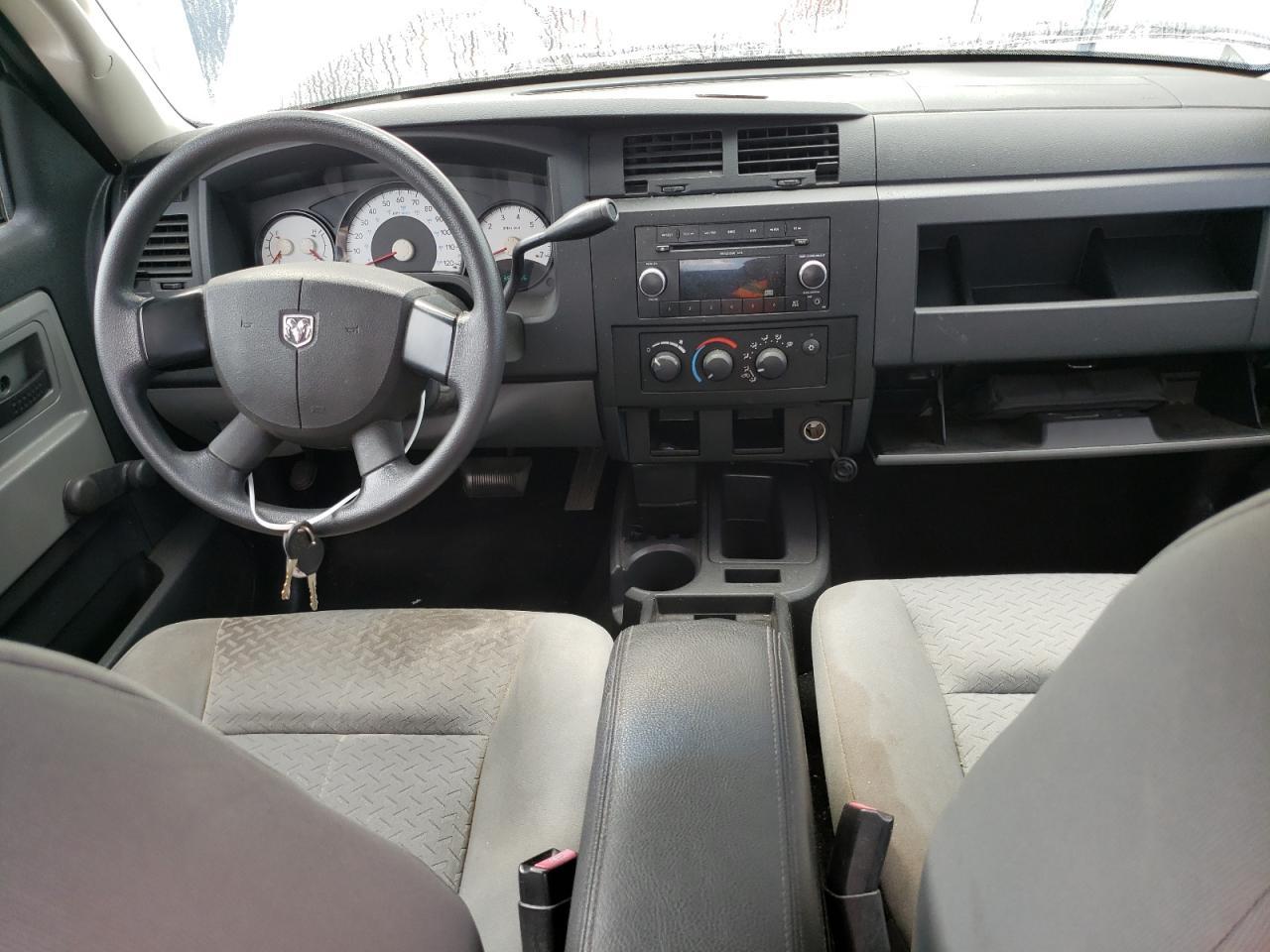 2009 DODGE Dakota