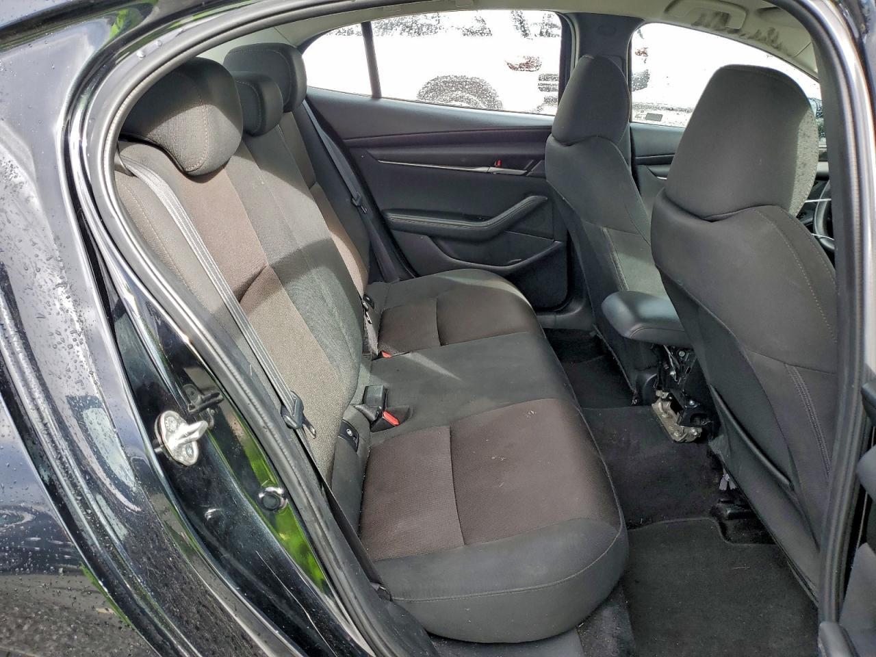 2019 MAZDA 3