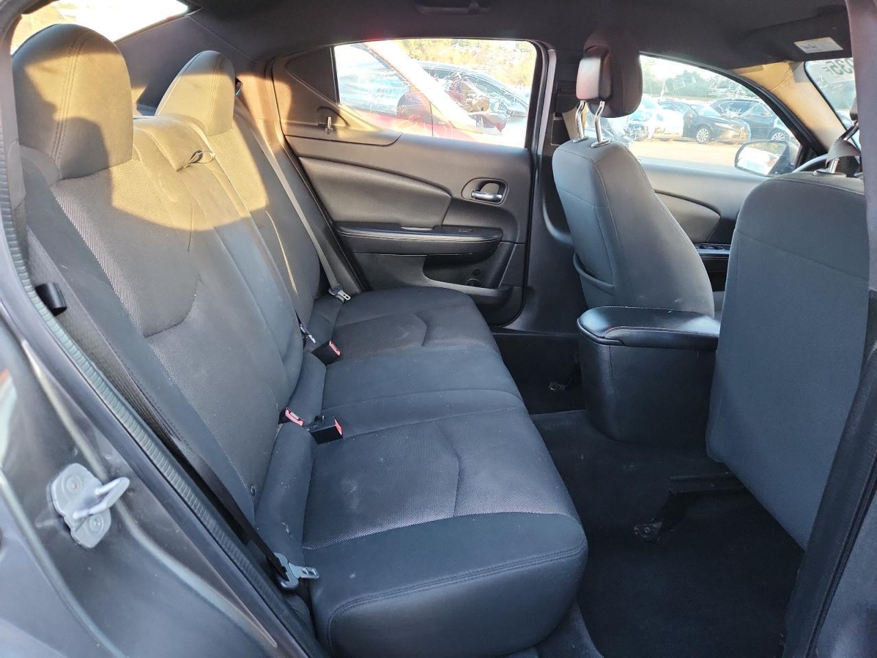 2013 DODGE Avenger