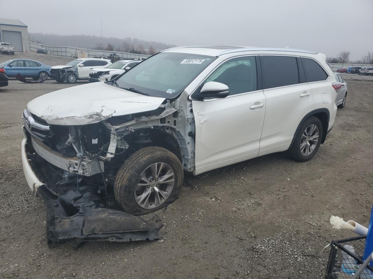 2014 TOYOTA HIGHLANDER