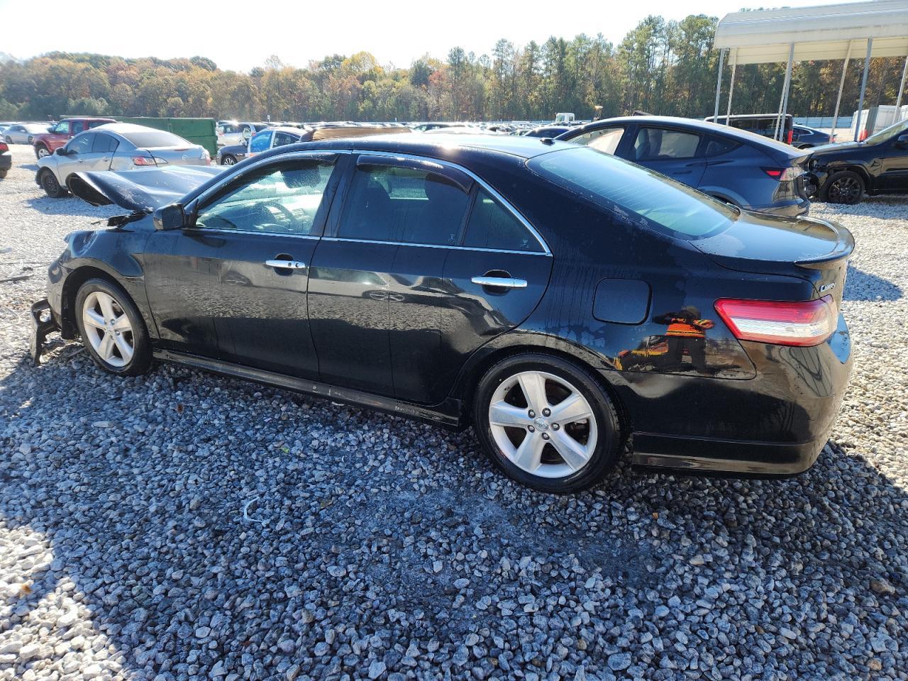 2011 TOYOTA CAMRY