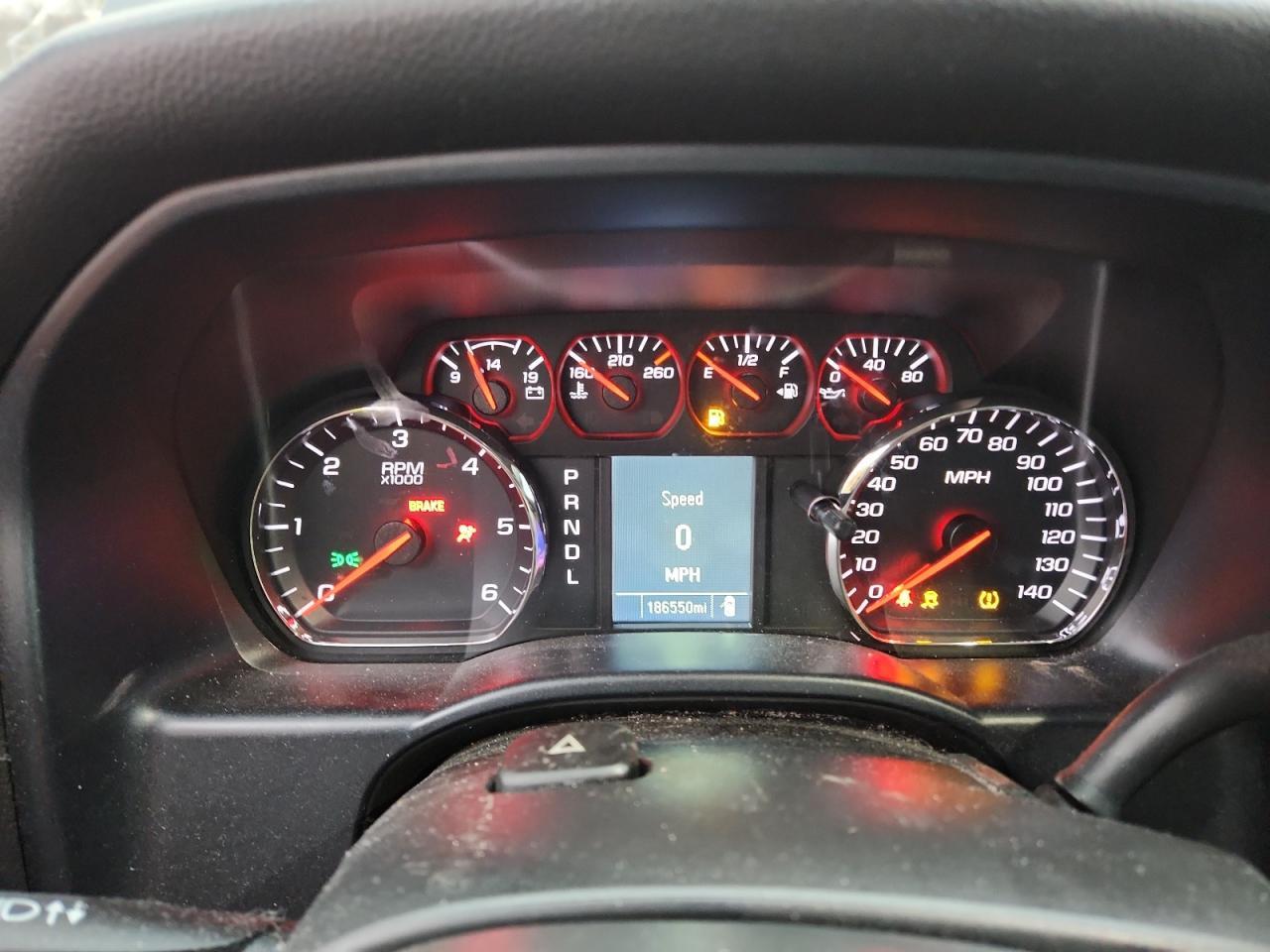 2018 CHEVROLET Silverado