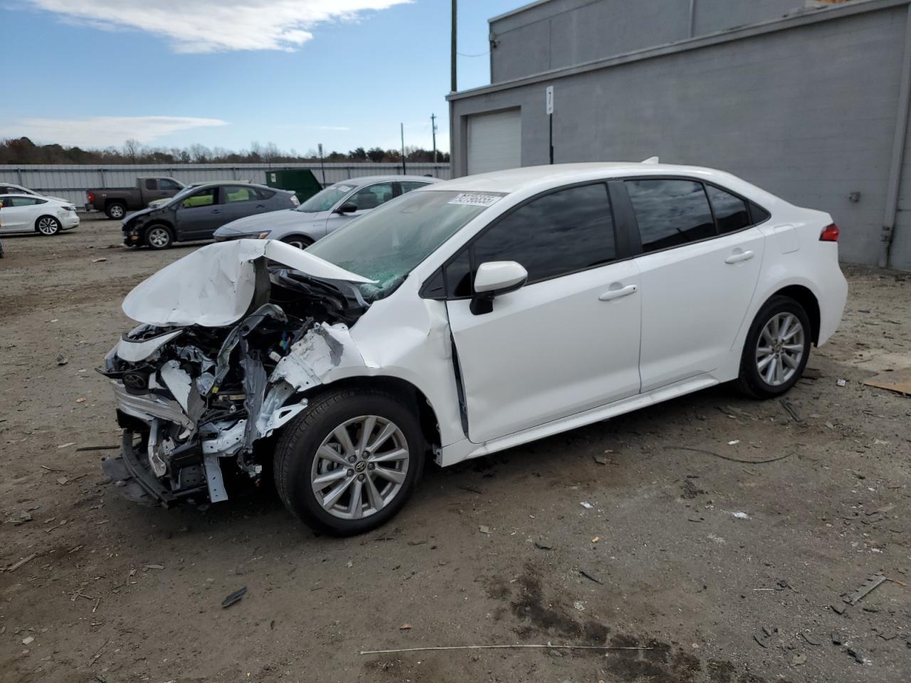 2025 TOYOTA COROLLA