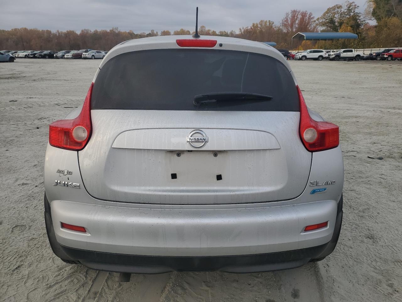 2013 NISSAN Juke
