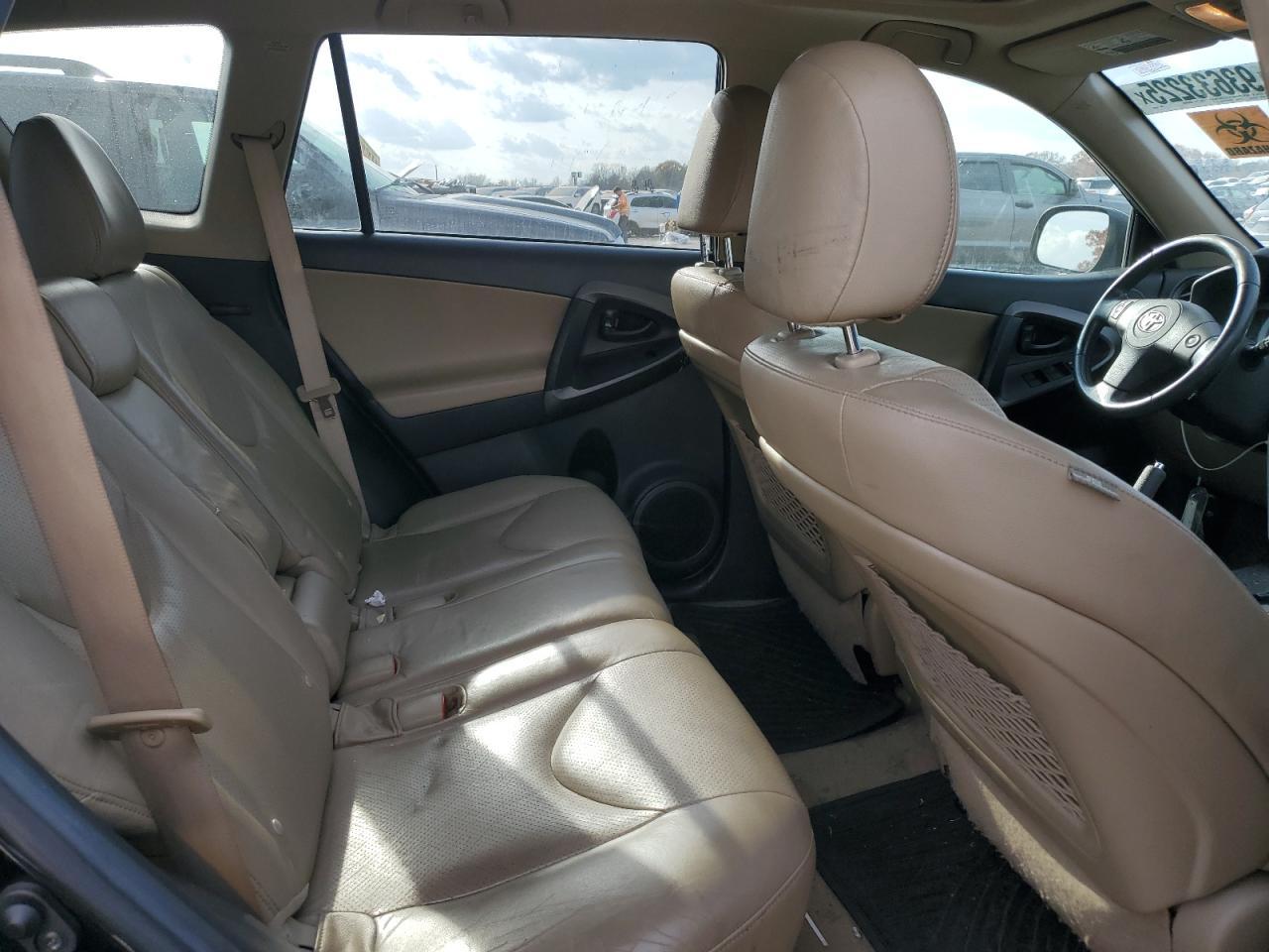 2012 TOYOTA RAV4