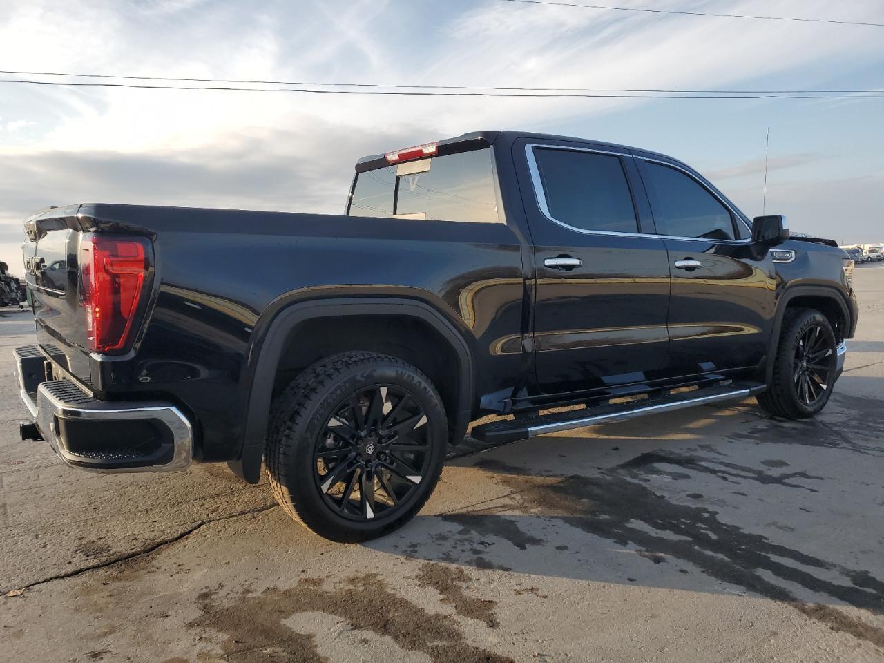 2025 GMC Sierra