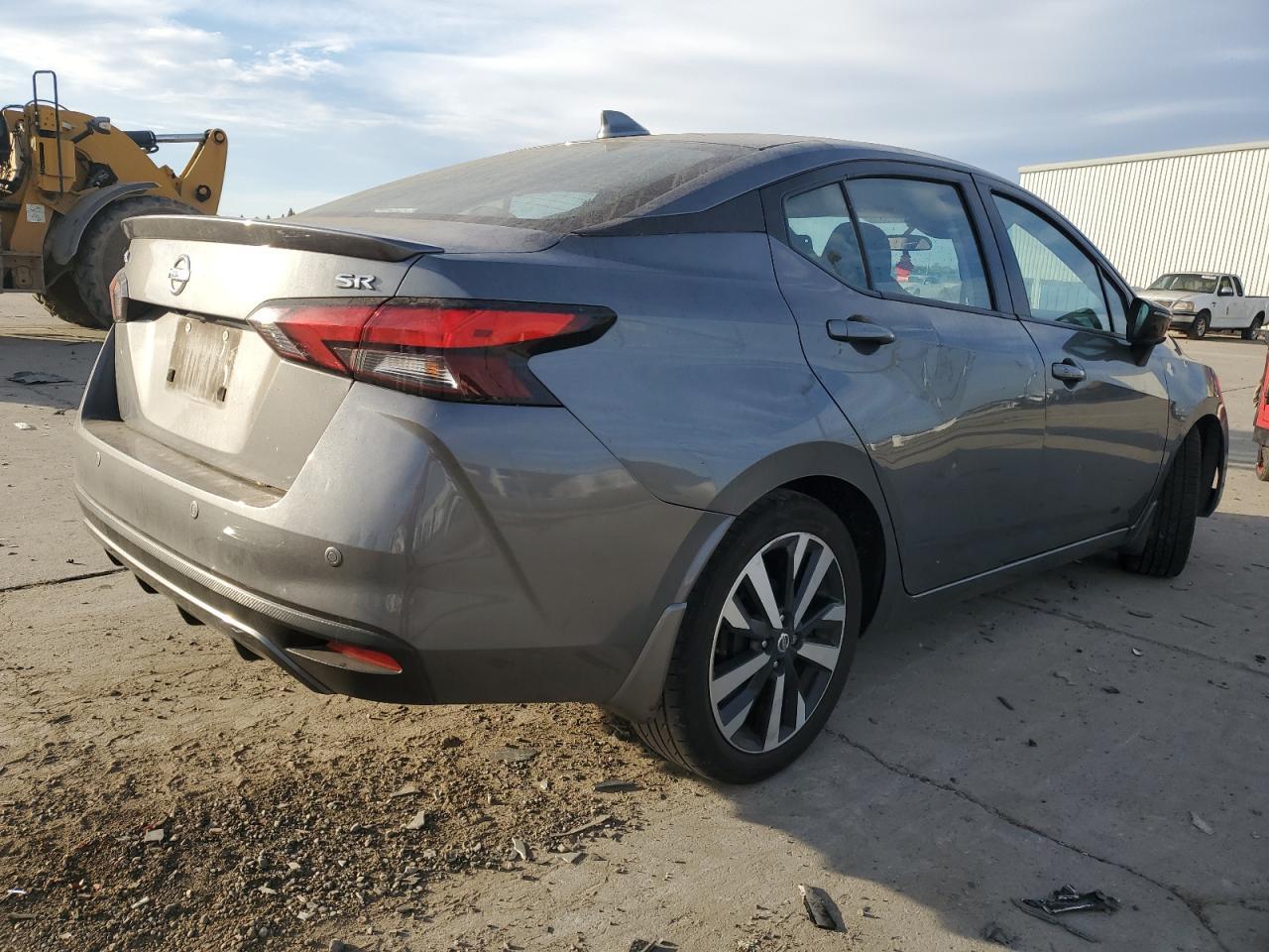 2022 NISSAN VERSA