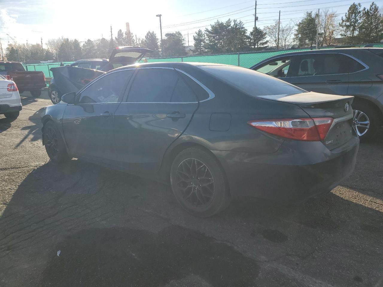 2015 TOYOTA CAMRY