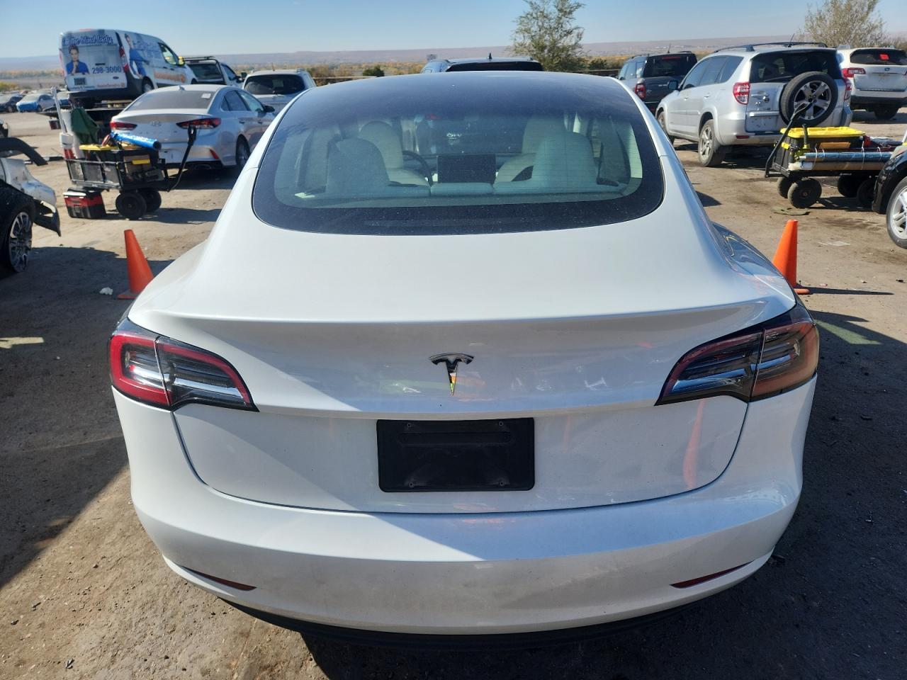 2023 TESLA MODEL 3