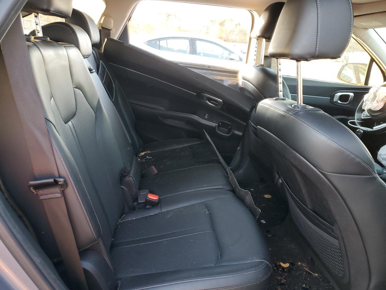 2021 KIA SORENTO