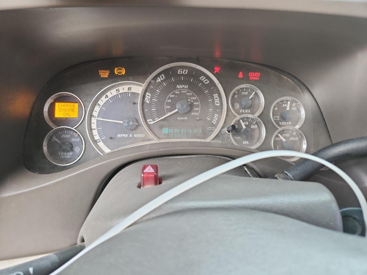 2002 CADILLAC ESCALADE