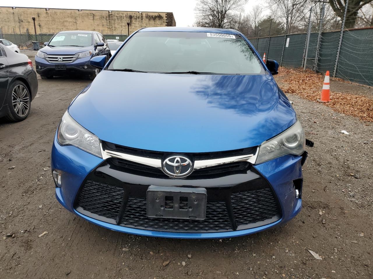 2017 TOYOTA CAMRY
