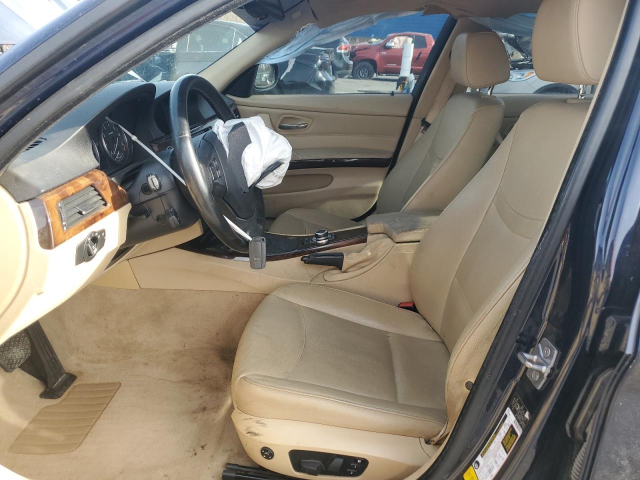 2010 BMW 3 SERIES