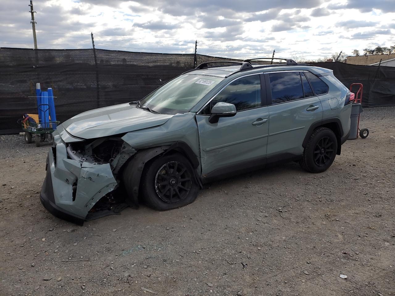 2019 TOYOTA RAV4