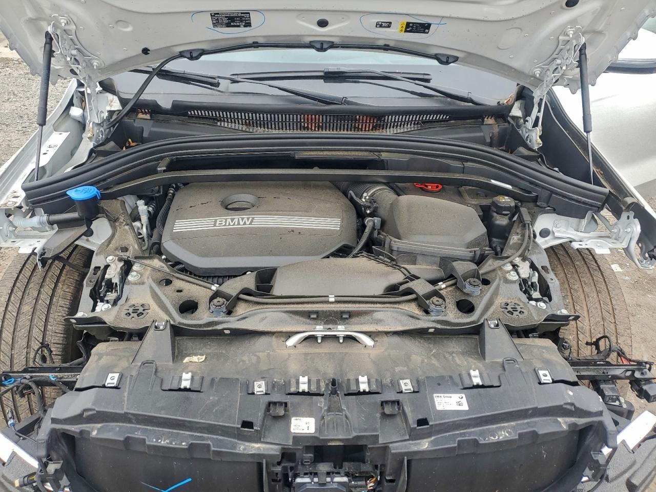 2024 BMW X1
