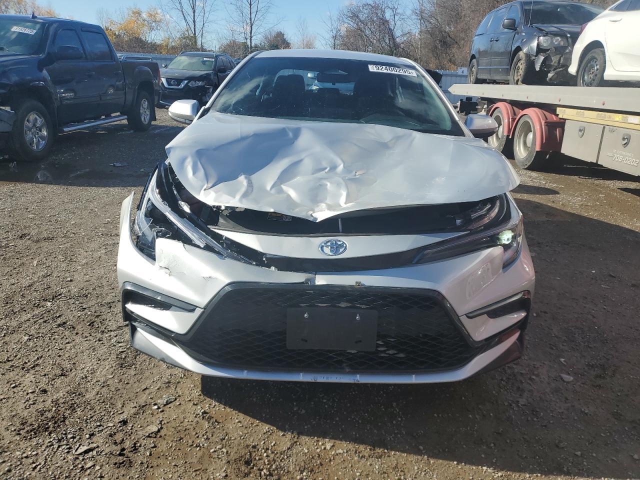2025 TOYOTA COROLLA