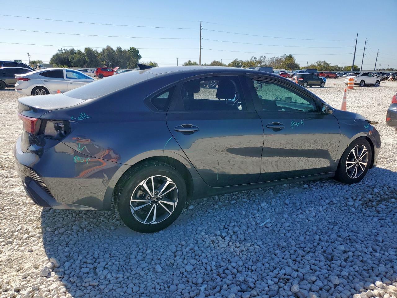 2024 KIA FORTE