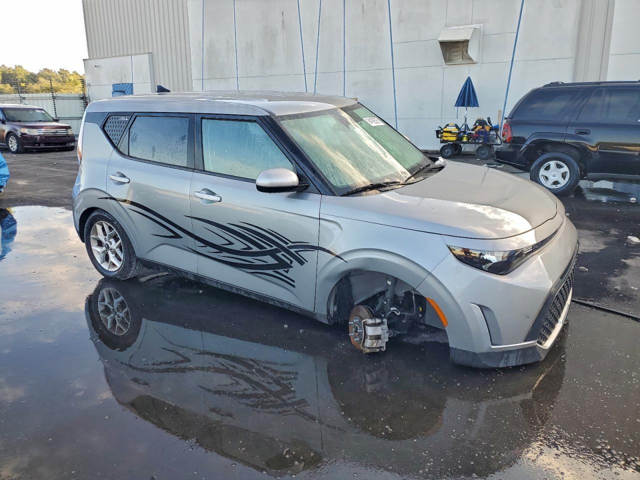 2023 KIA SOUL