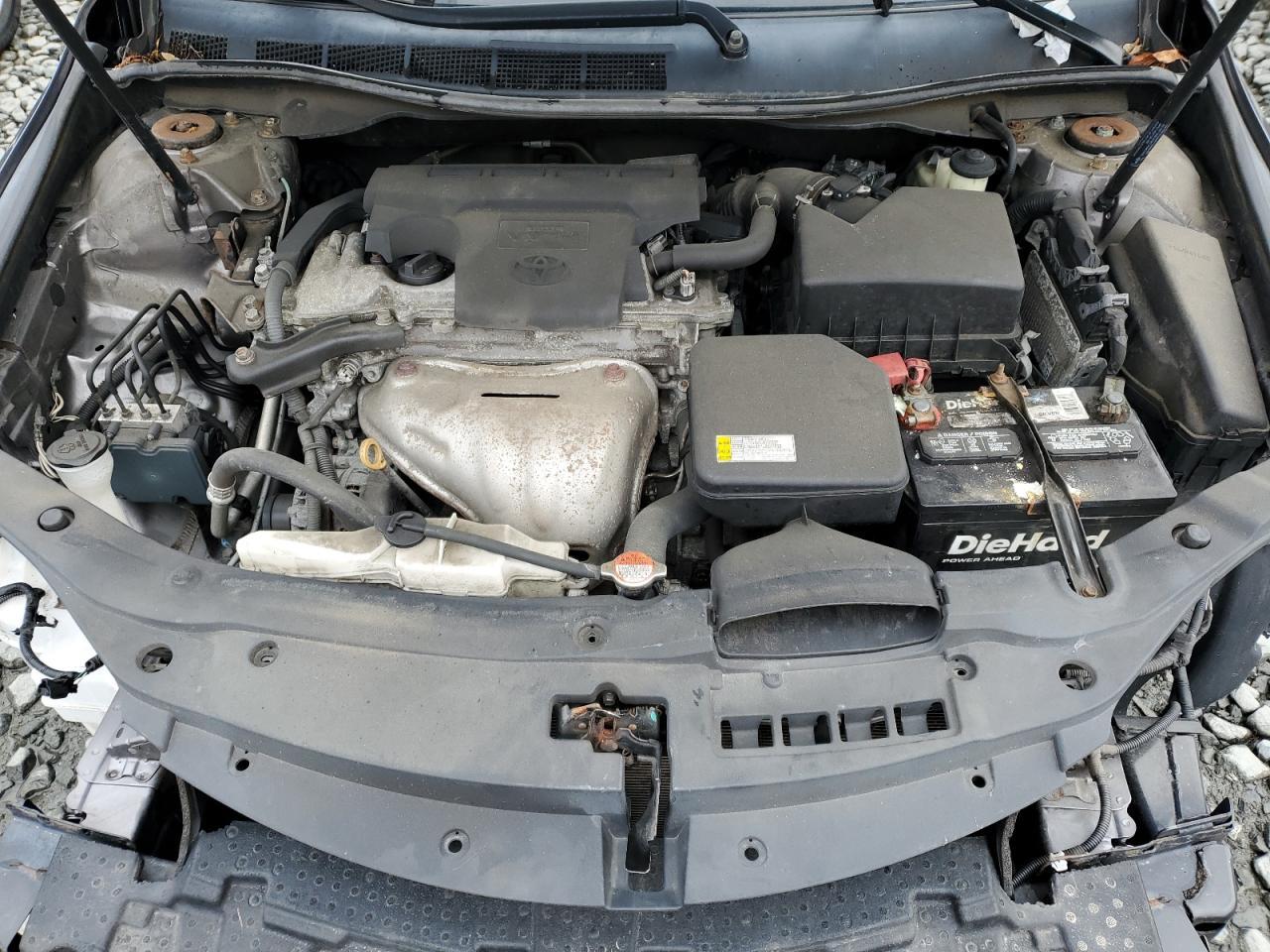 2016 TOYOTA CAMRY