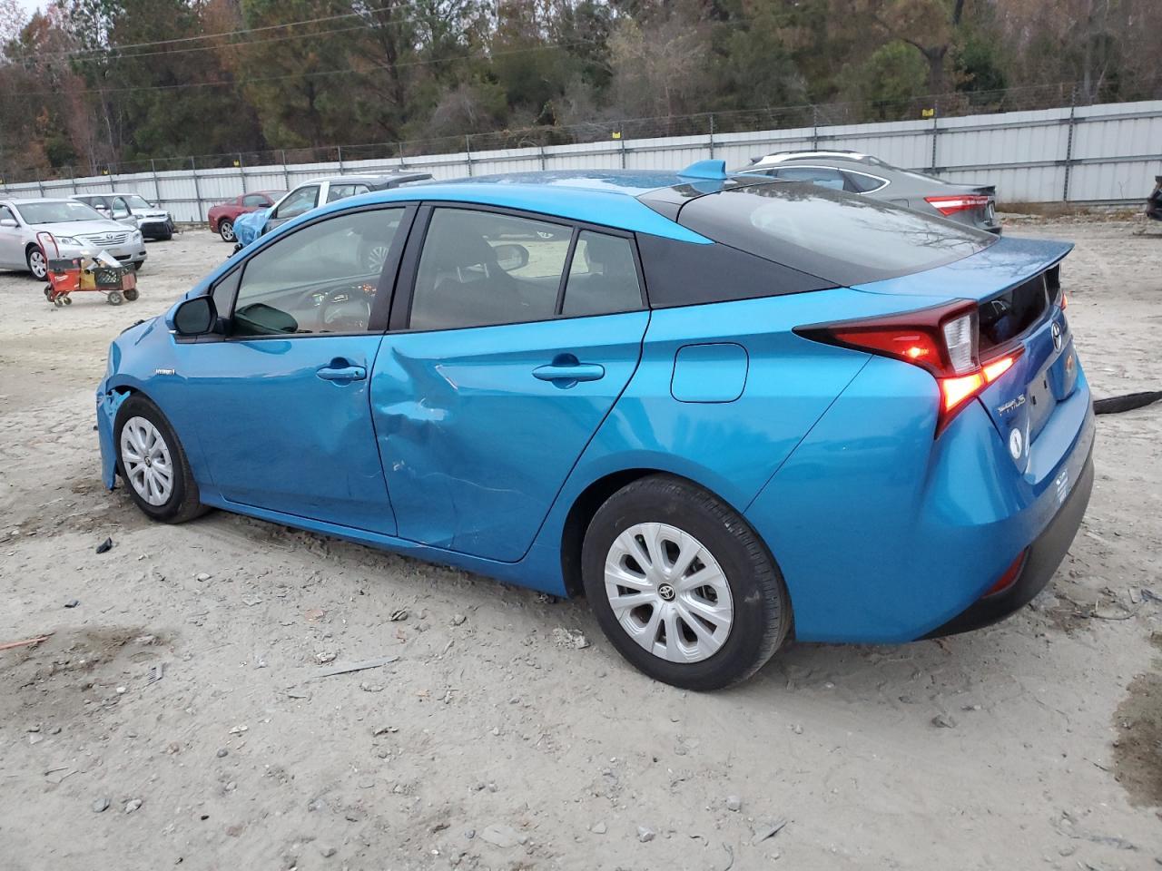 2022 TOYOTA PRIUS