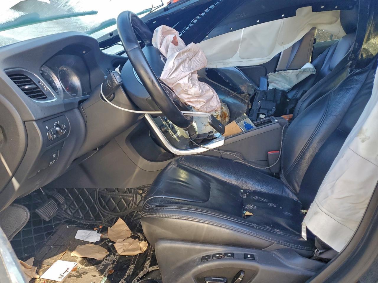 2013 VOLVO S60