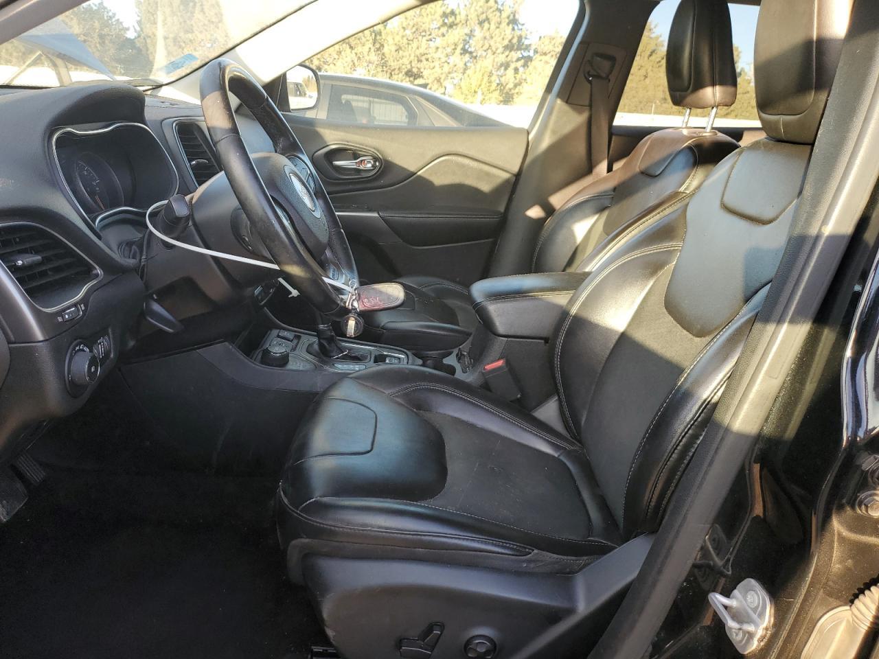 2019 JEEP CHEROKEE